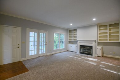 221 Megan Cir, Shelbyville, TN 37160 - photo 7