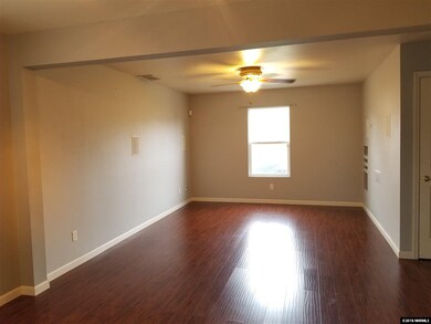 8915 Silverkist Dr, Reno, NV 89506 - photo 3