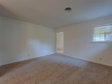 624 Post Oak Dr, Hurst, TX 76053 - photo 5