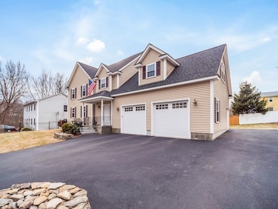 15 Spencer St, Methuen, MA 01844 - photo 2