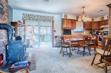 188 Green Meadow Ln, Pen Argyl, PA 18072 - photo 7