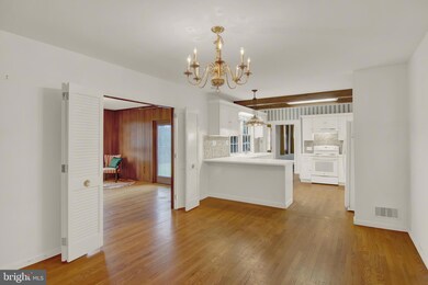 1226 E Chestnut St, Hazleton, PA 18201 - photo 7