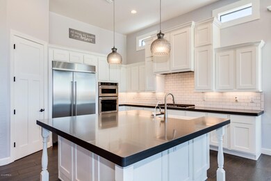 Estates Circle - 2232 (23)