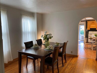 2315 W 2nd St, Davenport, IA 52802 - photo 3