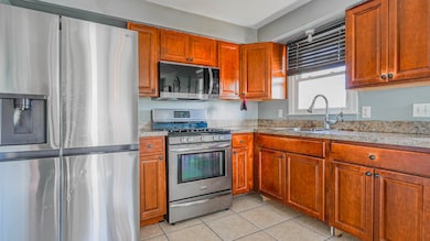 90 Blohm St, West Haven, CT 06516 - photo 4