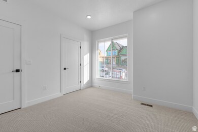 4403 N Braiken Ridge Dr unit 1128, Lehi, UT 84048 - photo 4
