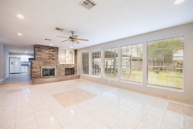 7019 Bent Branch Dr, Houston, TX 77088 - photo 5