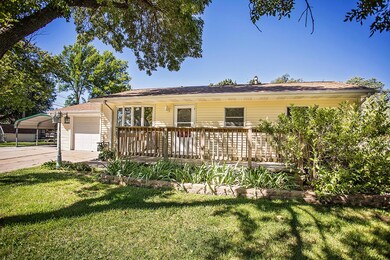 Large front deck