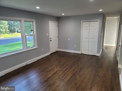 7109 Hastings Dr, Capitol Heights, MD 20743 - photo 3