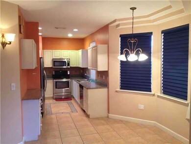 10952 NW 48th Ln, Doral, FL 33178 - photo 2