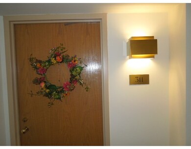 273 Cambridge Rd unit 311, Woburn, MA 01801 - photo 4