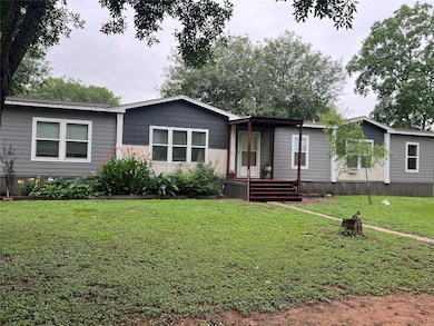 4630 Hill Side Ln, Needville, TX 77461 - photo 2