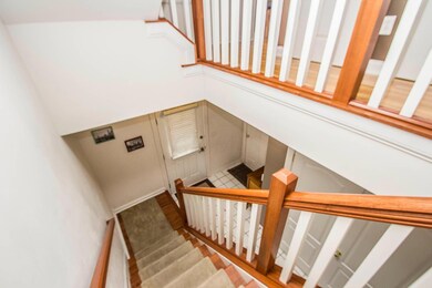 Entry Staircase