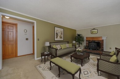 212 Lower Gore Rd, Webster, MA 01570 - photo 4