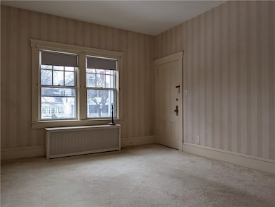 82 High St unit 1S, Bristol, RI 02809 - photo 5