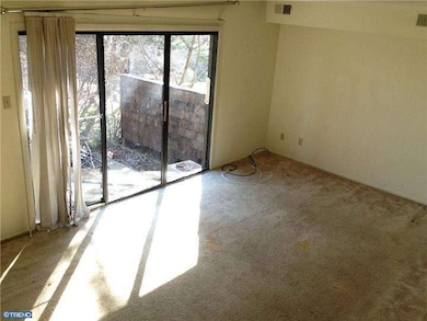 232 Bishop Dr, Aston, PA 19014 - photo 2