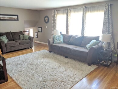 1254 Greenbrier Ln, North Tonawanda, NY 14120 - photo 7