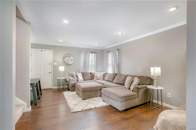 312 S 16th St, Emmaus, PA 18049 - photo 2