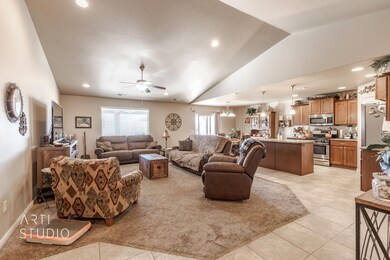 2641 W 175 N Hurricane - Melissa Bean-06