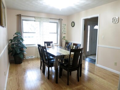 2709 S Deerfield Ave, Lansing, MI 48911 - photo 5