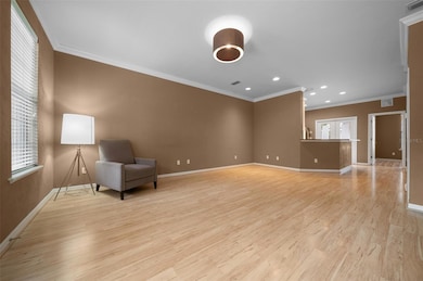 Living/Dining Area