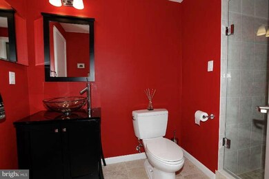 5305 Strathmore Ave, Kensington, MD 20895 - photo 4