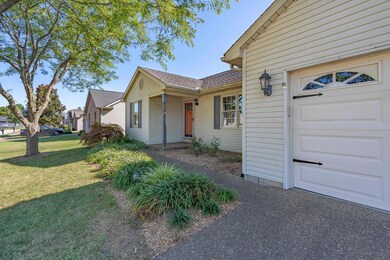 4066 Hare Ct, Newburgh, IN 47630 - photo 3