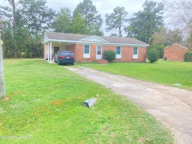 1405 Mockingbird Ln, New Bern, NC 28562 - photo 2