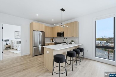 9 E Passaic St unit 105, Maywood, NJ 07607 - photo 5