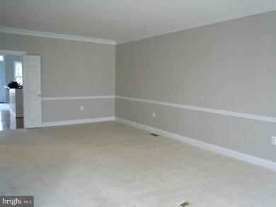 513 Hawkshead Rd, Lutherville Timonium, MD 21093 - photo 4