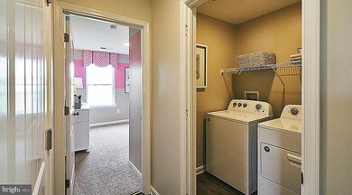 520 E 4th St unit 62, Bernville, PA 19506 - photo 4