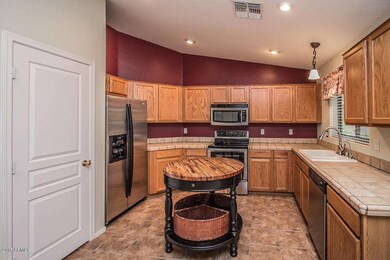 Kitchen 2