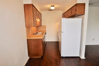 511 W Oak St unit 6, Weatherford, TX 76086 - photo 7