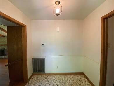 103 Hillcrest Dr, Richmond, TX 77469 - photo 4