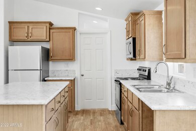 18004 N Luke Ln, Maricopa, AZ 85139 - photo 6