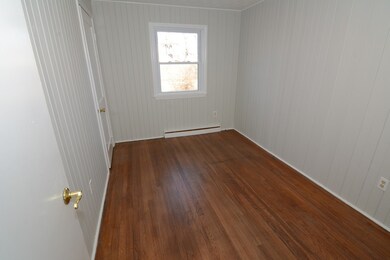11 Locust St, Lowell, MA 01851 - photo 7