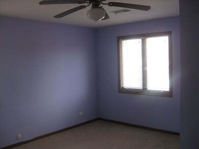 2314 Kirchoff Rd unit 5, Rolling Meadows, IL 60008 - photo 6