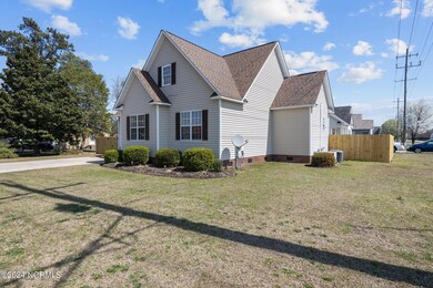 2805 Gaylord St, Winterville, NC 28590 - photo 2