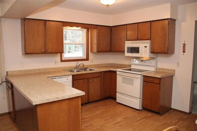 1540 Forest Glen, Oregon, WI 53575 - photo 5