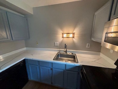 7921 S 68th St unit 208, Franklin, WI 53132 - photo 7