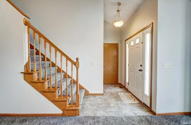 7302 Maeve Dr, Fort Wayne, IN 46835 - photo 4