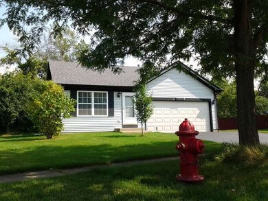 1906 Scott Cir, Carpentersville, IL 60110 - photo 2