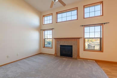 8382 Cedarview Cir, Savage, MN 55378 - photo 3