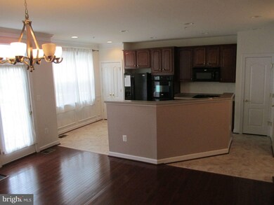 3510 Carriage Walk Ln unit 29-C, Laurel, MD 20724 - photo 3