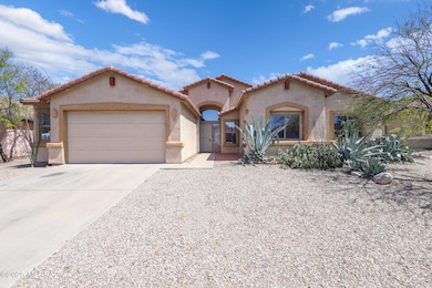 8418 N Sayante Way, Tucson, AZ 85743 - photo 2