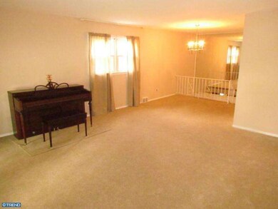 3759 Susan Ln, Brookhaven, PA 19015 - photo 4