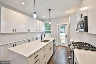 2230 Wilder St, Philadelphia, PA 19146 - photo 6