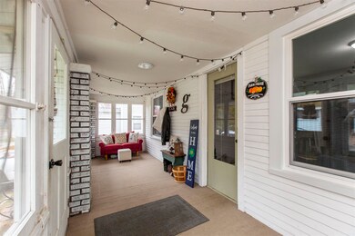 1112 Woodward Ave, Elkhart, IN 46514 - photo 3