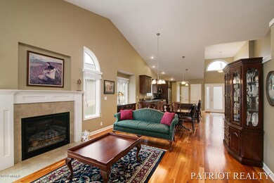 2532 Highridge Hills_09