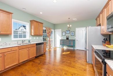 904 Waterton St, Staunton, VA 24401 - photo 7